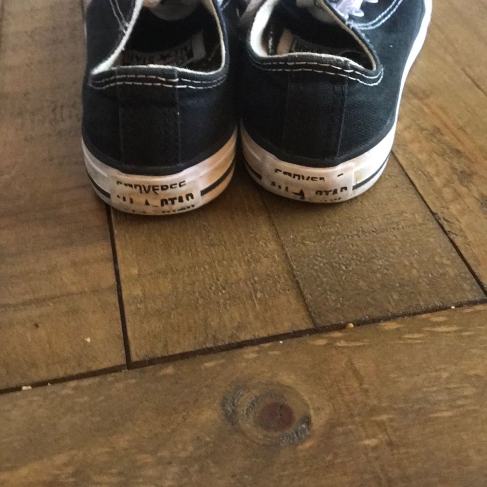 Converse - Picture 2 of 4